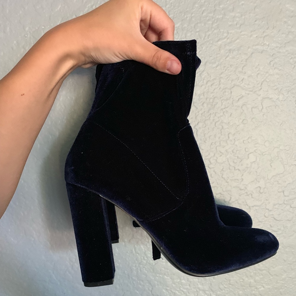 steve madden navy booties